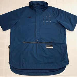 💥Nike Air Pivot Anorak Size: XL